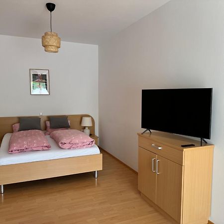 Lindenhof Deutsch Apartment Бад Татцмансдорф Екстериор снимка