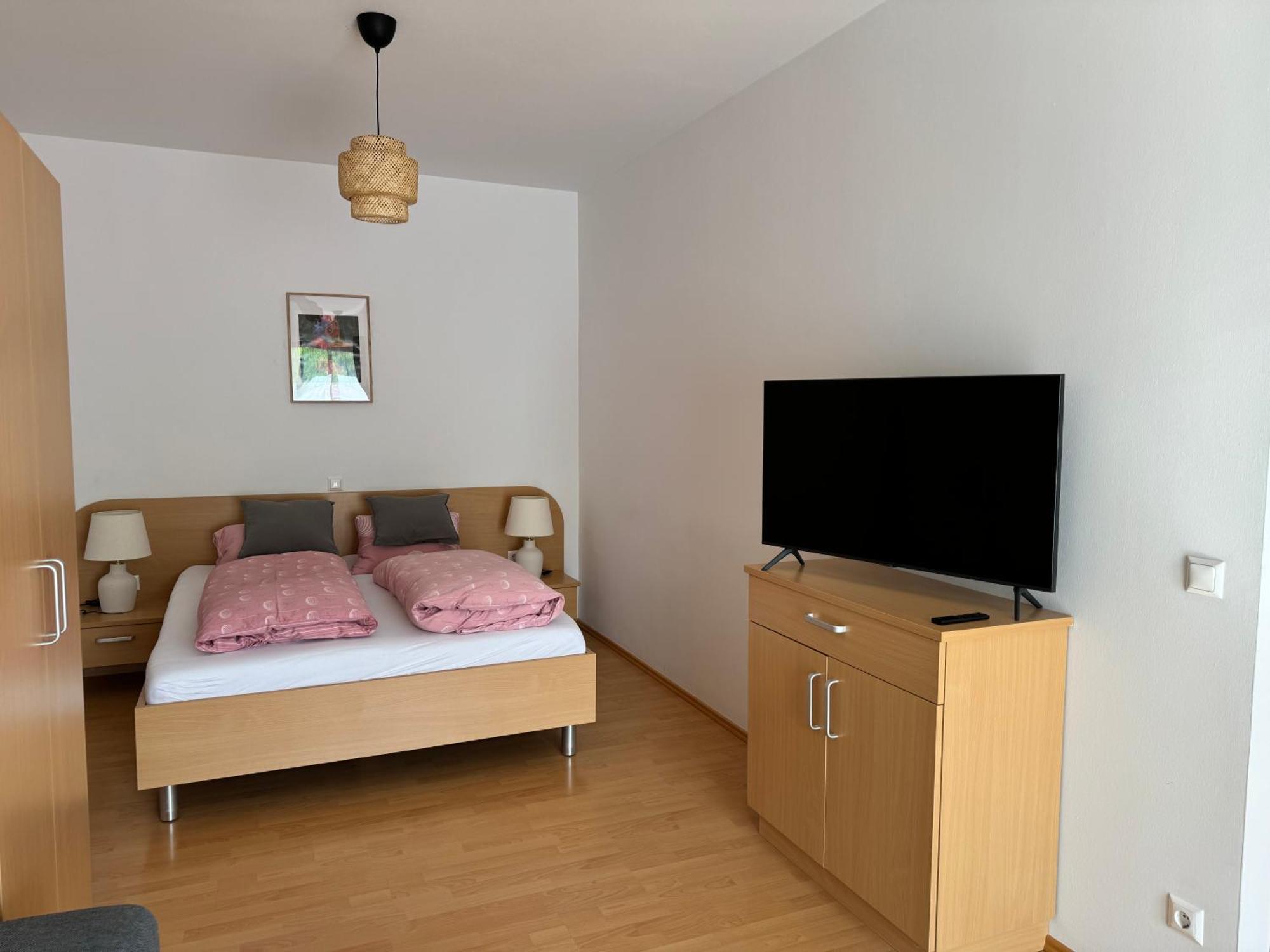 Lindenhof Deutsch Apartment Бад Татцмансдорф Екстериор снимка